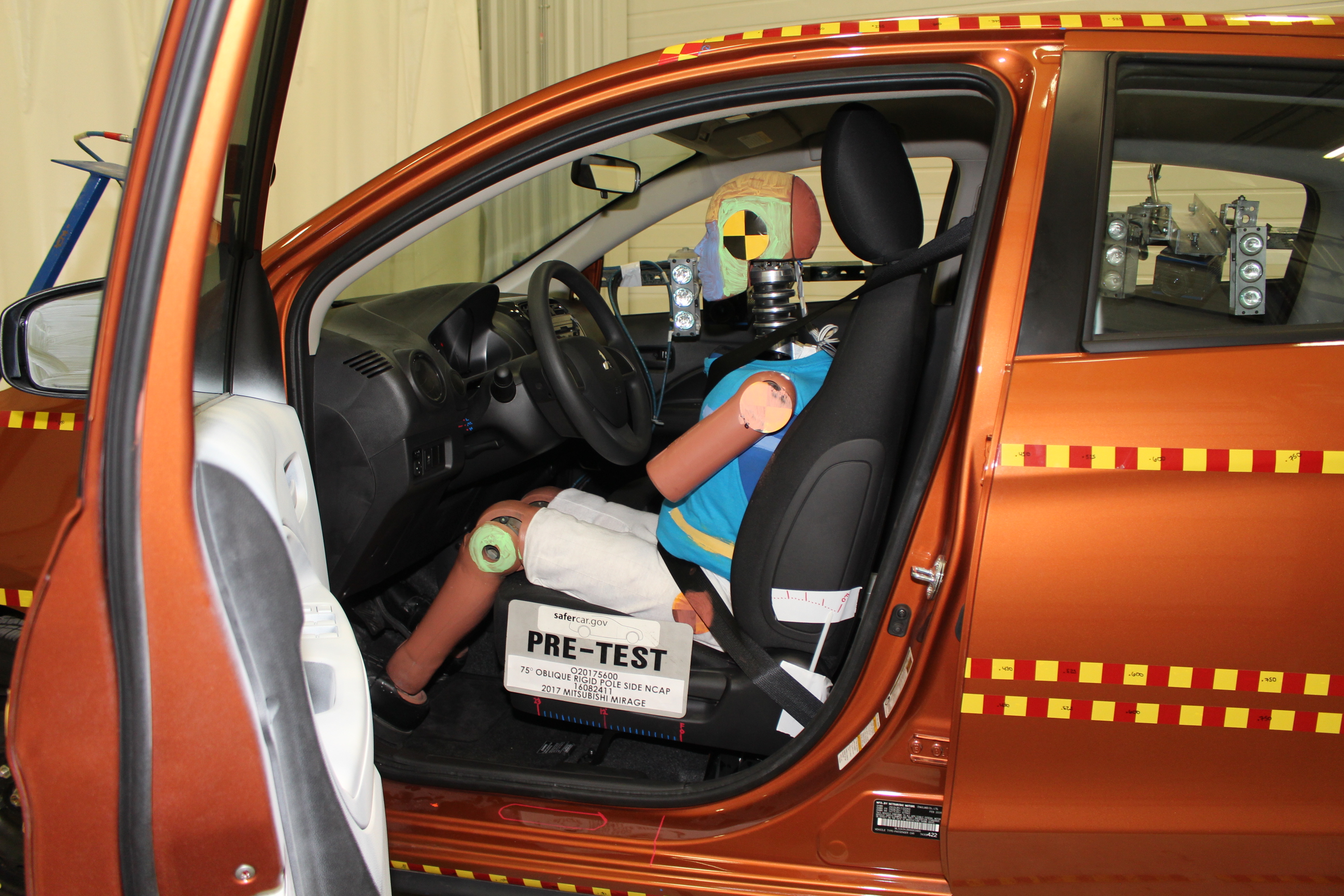 2017 MITSUBISHI MIRAGE crash image 23