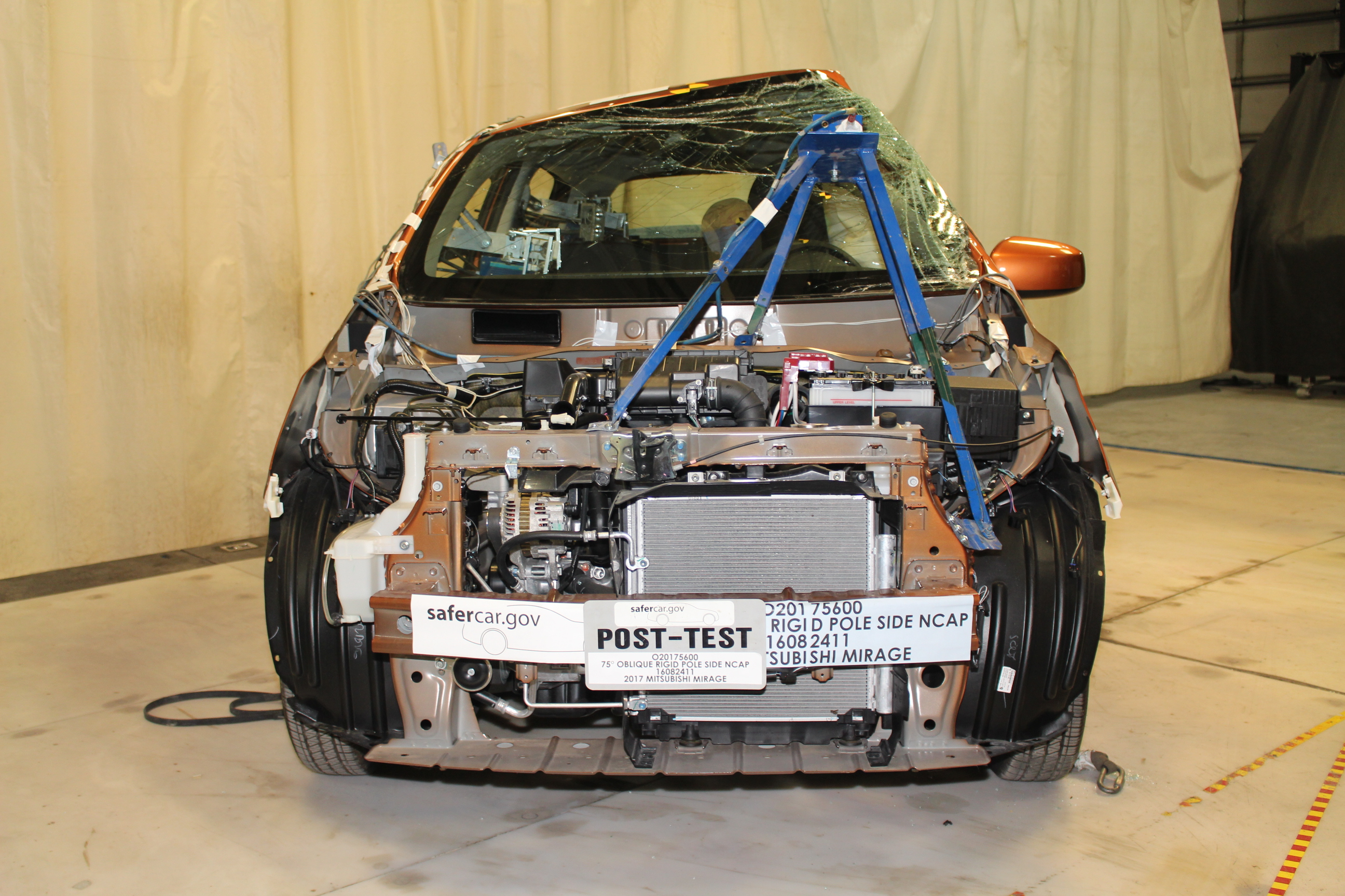 2017 MITSUBISHI MIRAGE crash image 4