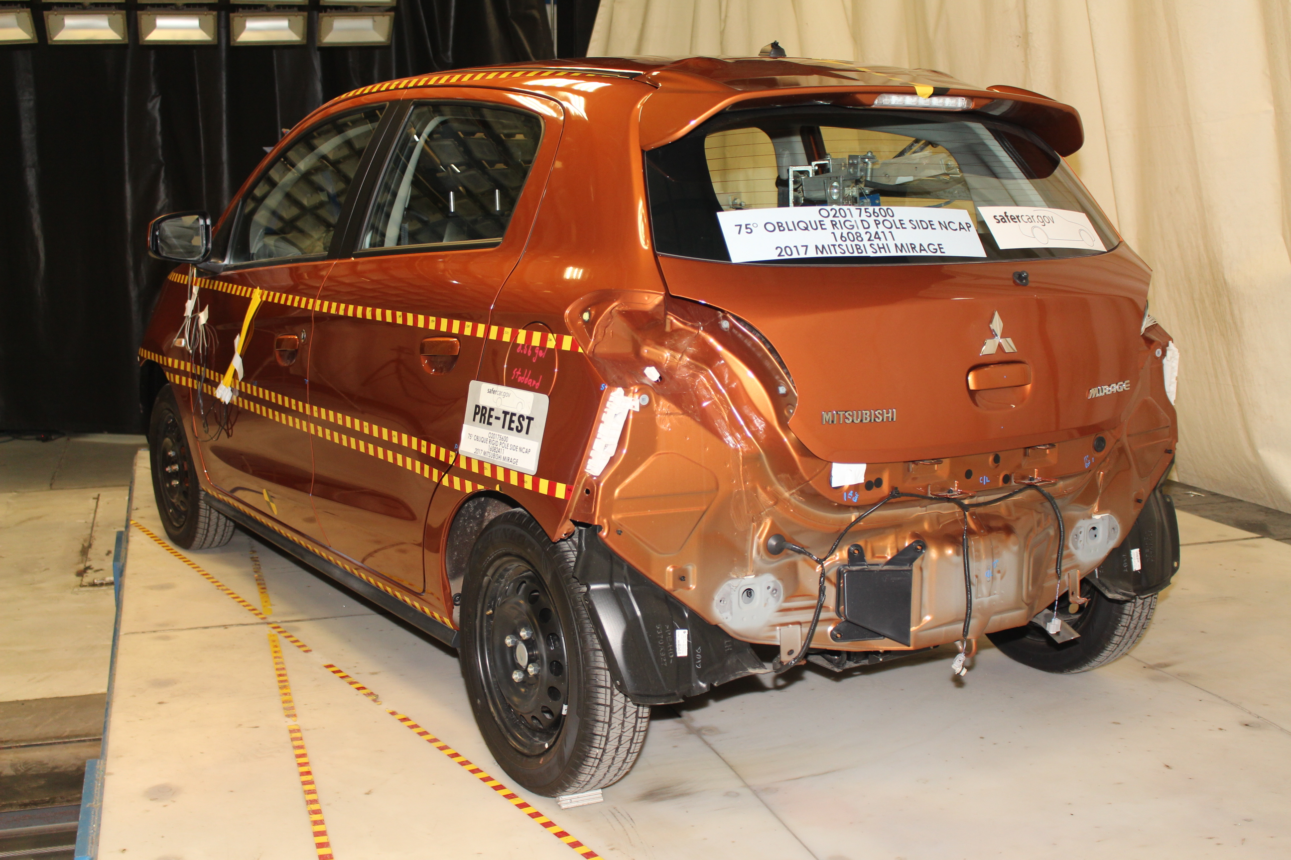 2017 MITSUBISHI MIRAGE crash image 9