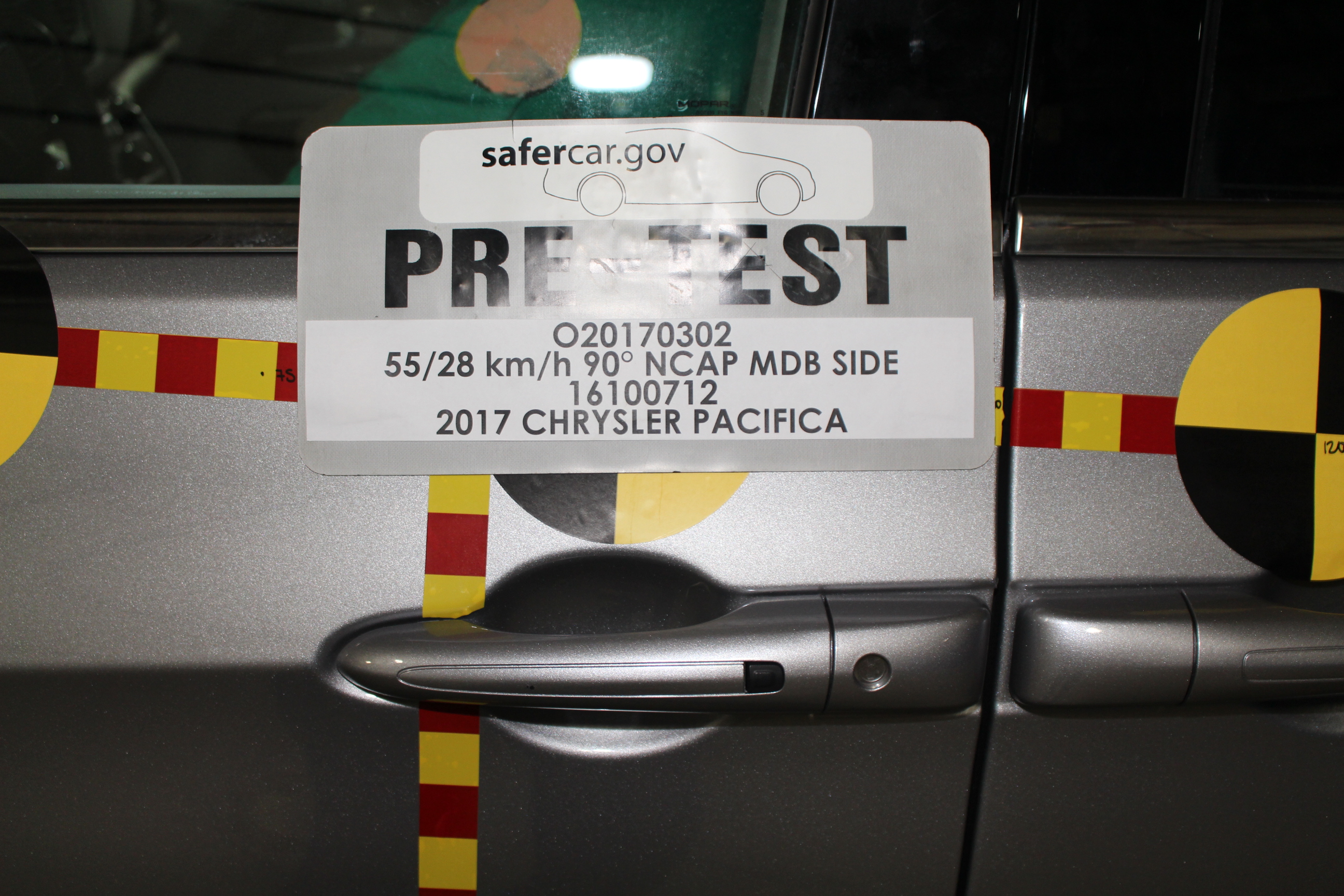 2017 CHRYSLER PACIFICA crash image 21