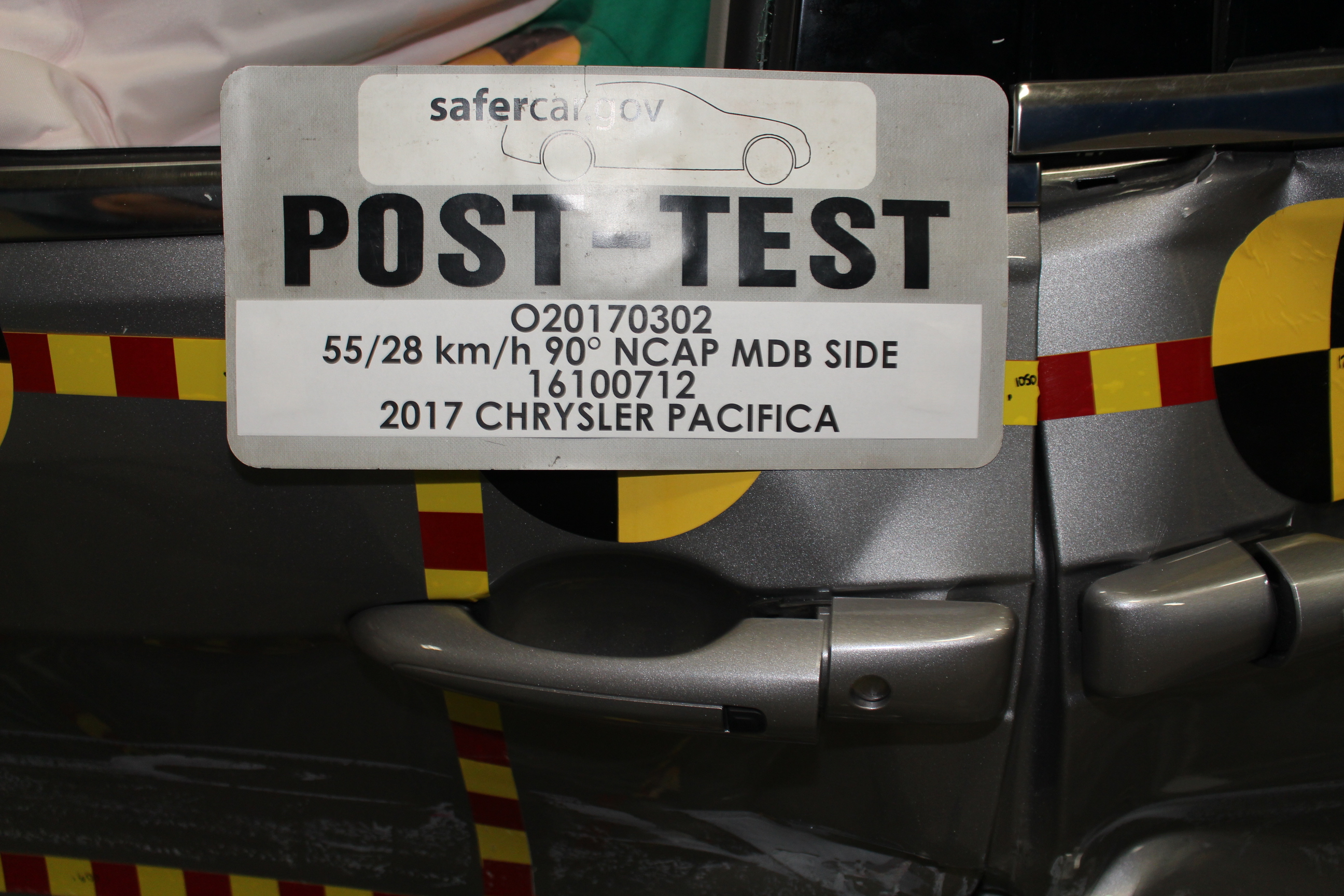 2017 CHRYSLER PACIFICA crash image 22