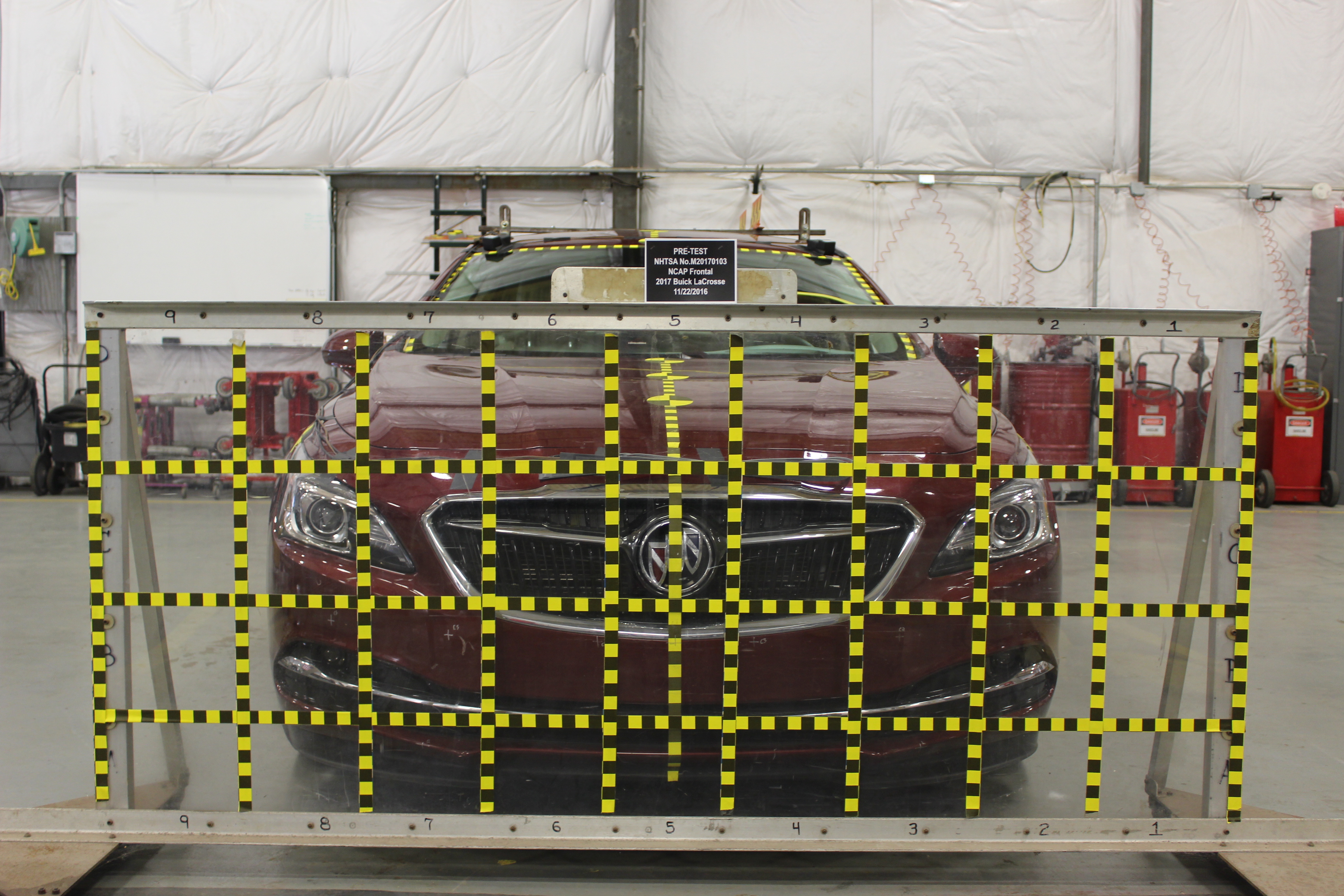 2017 BUICK LACROSSE crash image