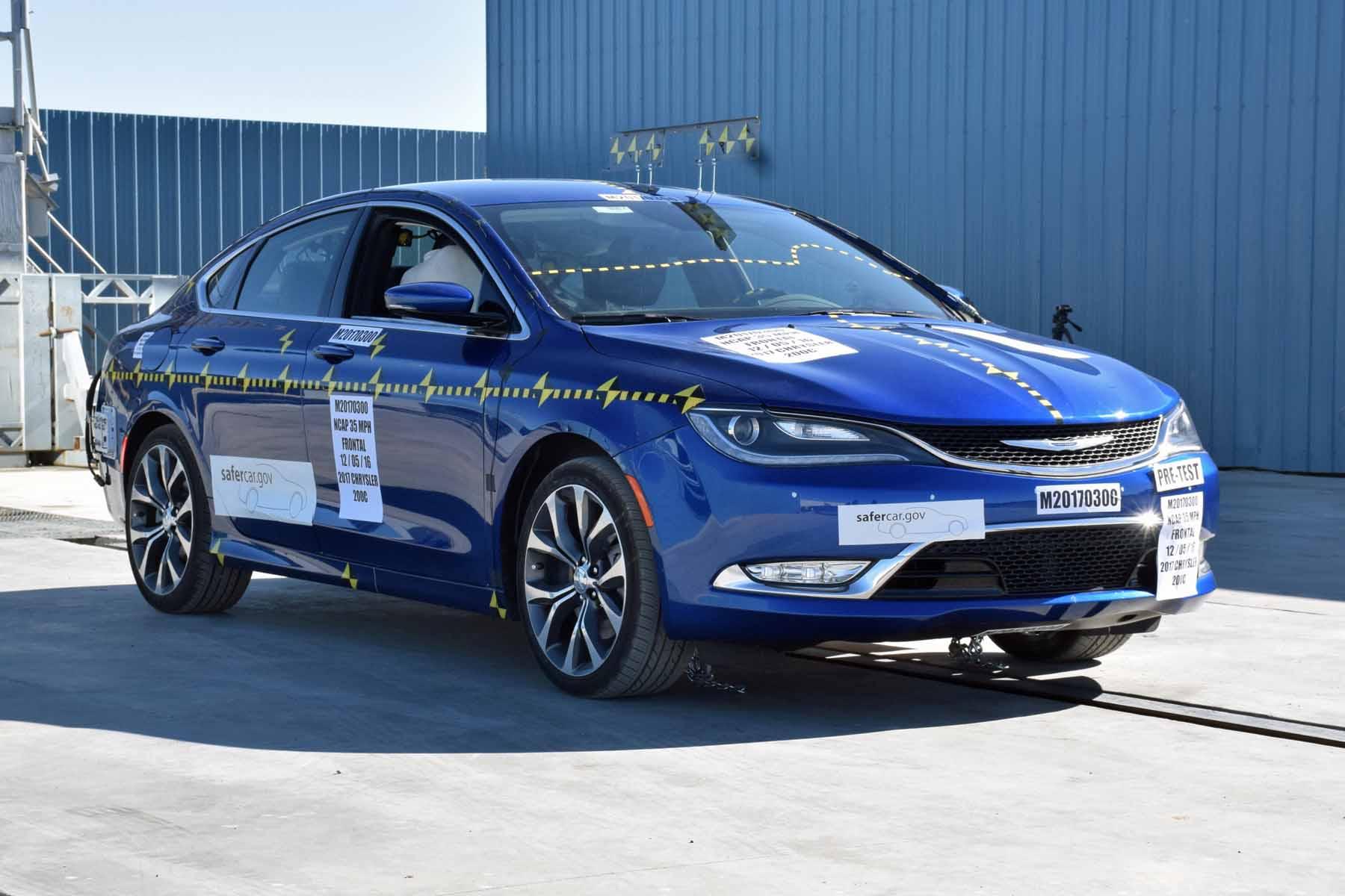 2017 CHRYSLER 200 crash image 14