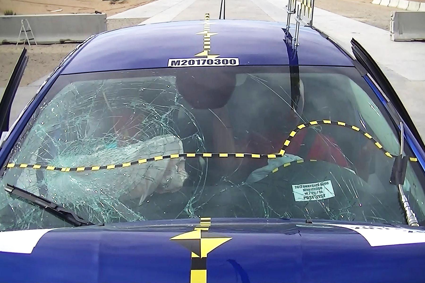 2017 CHRYSLER 200 crash image 19
