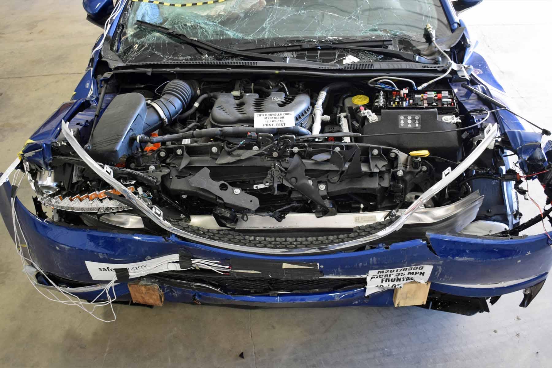 2017 CHRYSLER 200 crash image 21