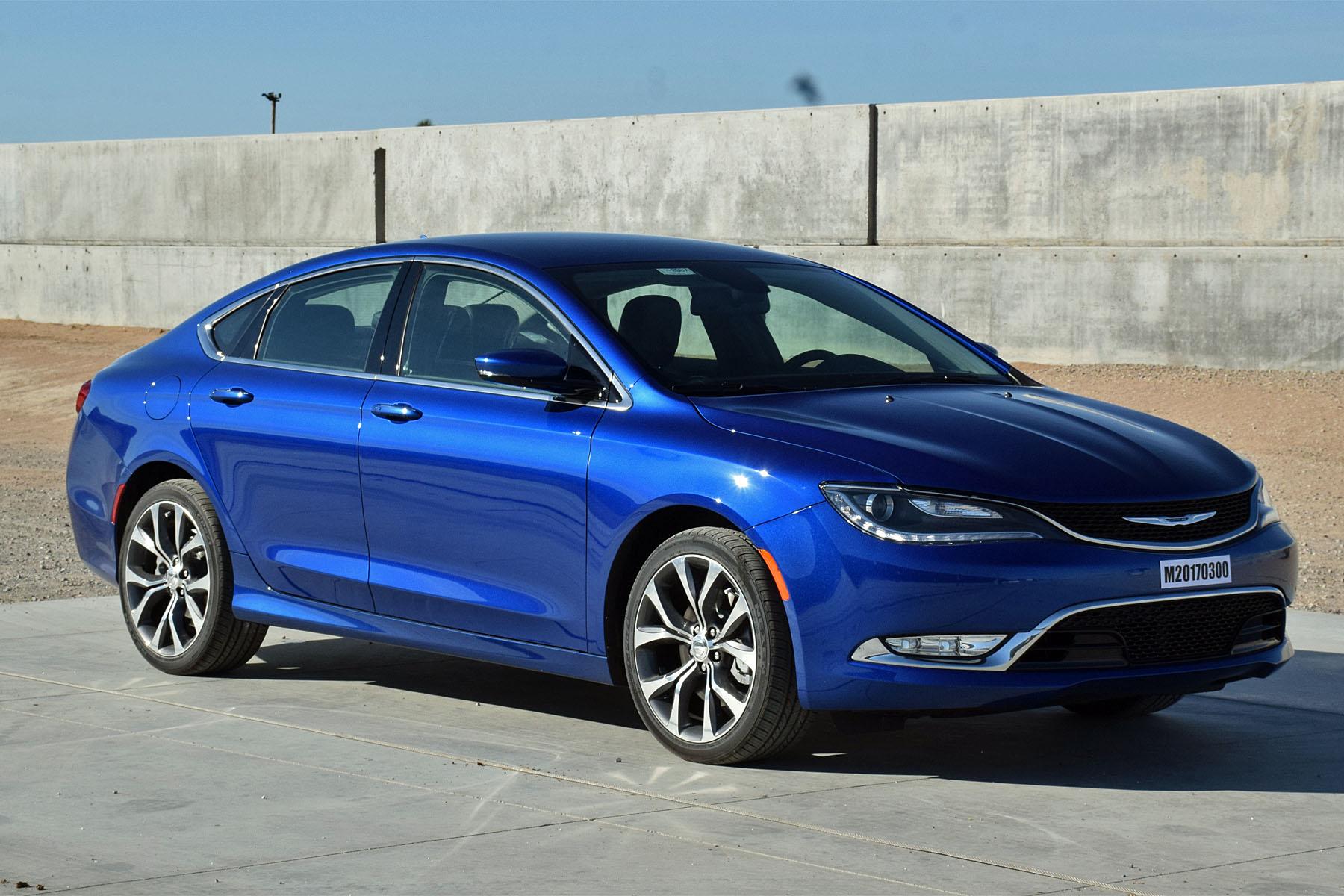 2017 CHRYSLER 200 crash image 6